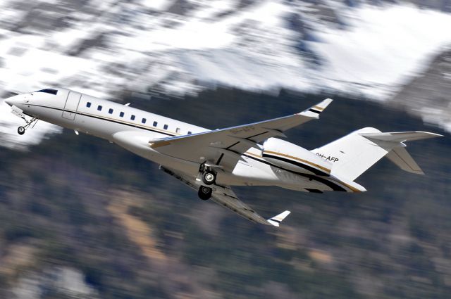 Bombardier Global Express (9H-AFP)