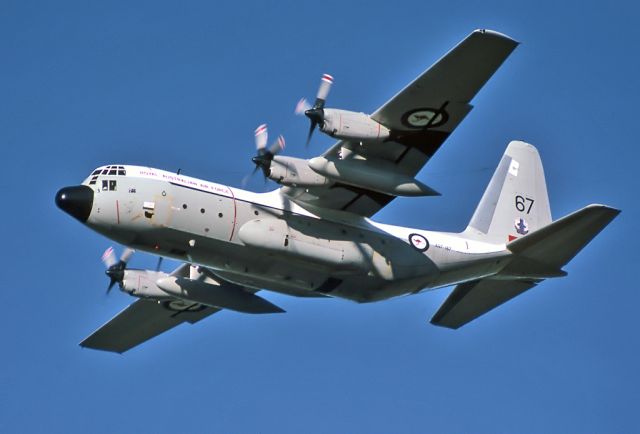 A97167 — - AUSTRALIA - AIR FORCE - LOCKHEED C-130E HERCULES (L-382) - REG : A97-167 (CN 382-4167) - EDINBURGH RAAF BASE ADELAIDE SA. AUSTRALIA - YPED (1/7/1982)