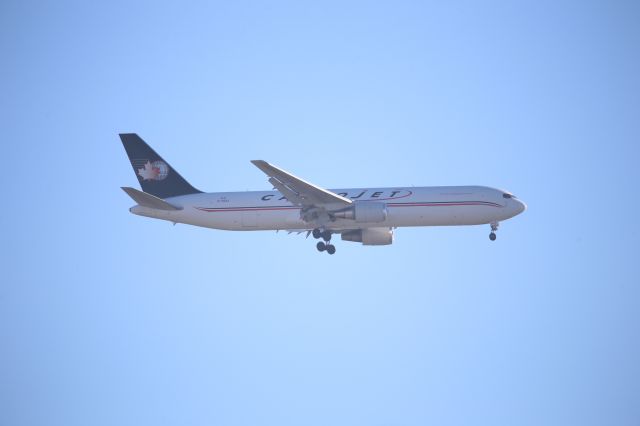 BOEING 767-300 (C-GCIJ)