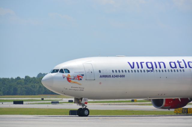 Airbus A340-600 (VV-YOU)