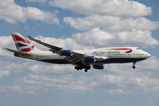 Boeing 747-400 (G-CIVJ)