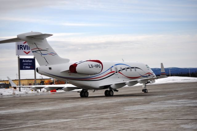 Bombardier Challenger 300 (SVW13PG) - Registration: LX-VPG 2008 Challenger 300 Model BD-100-1A10 S/N:20218