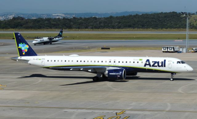 EMBRAER 195 (PS-AEQ)