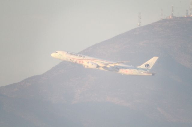 Boeing 787-9 Dreamliner (XA-ADL) - DEPARTURE FROM 27 MMTJ