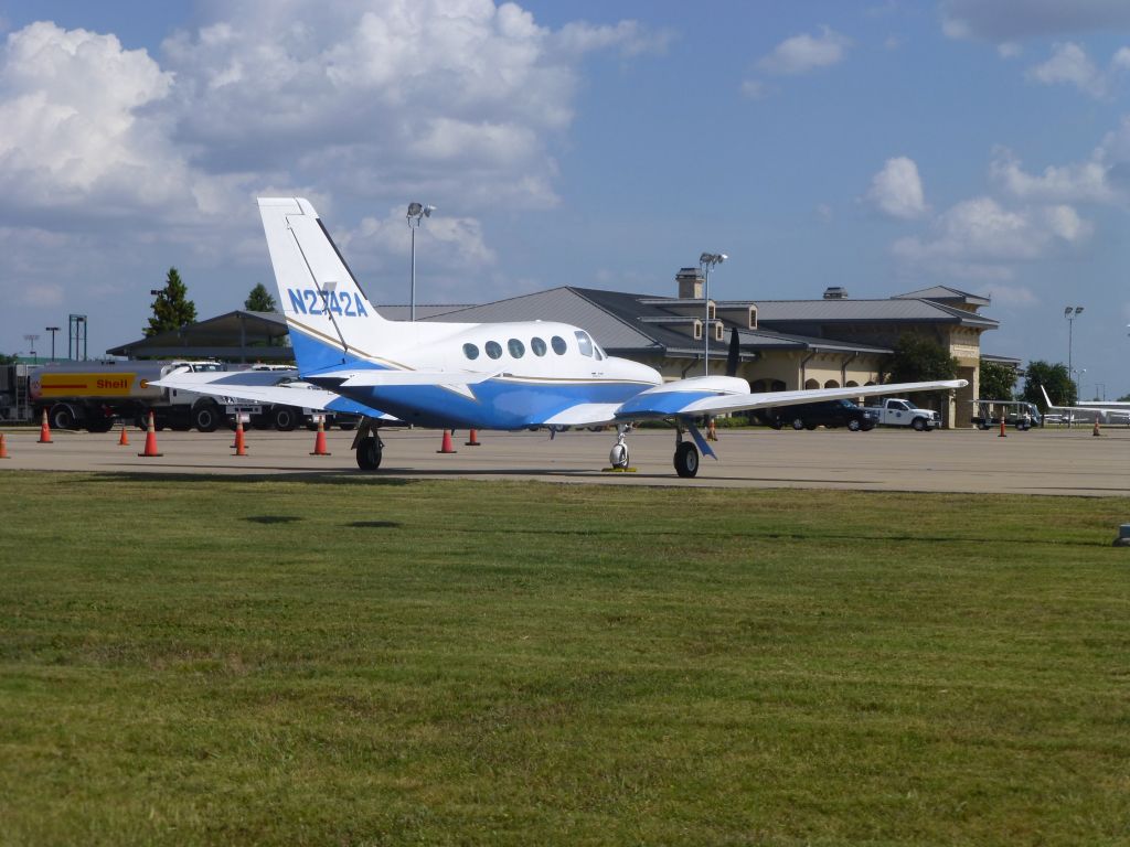 Cessna Chancellor (N2742A)