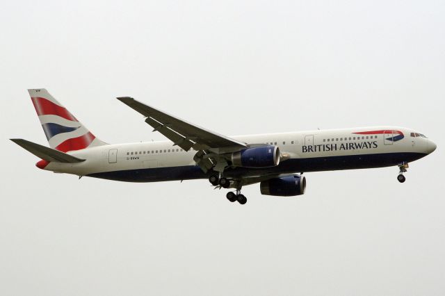 BOEING 767-300 (G-BNWW)