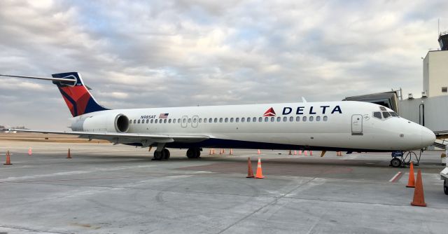 Boeing 717-200 (N985AT)