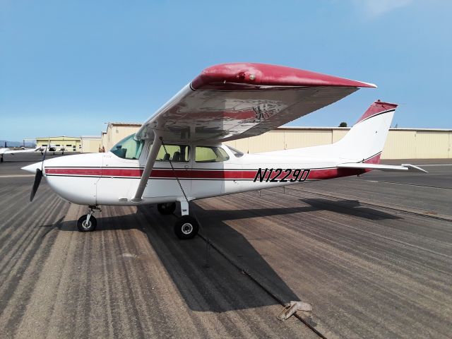 Cessna Skyhawk (N12290) - Parked at Santa Ynez