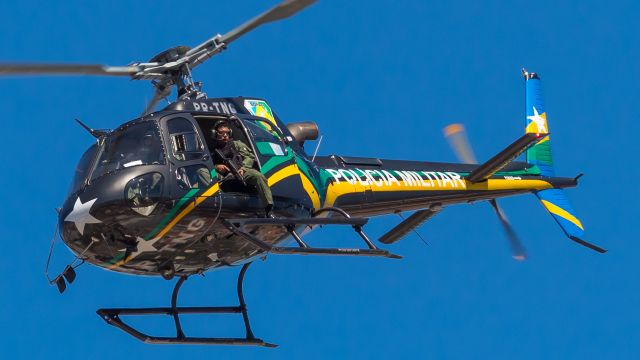 Eurocopter AS-350 AStar (PR-TNG)