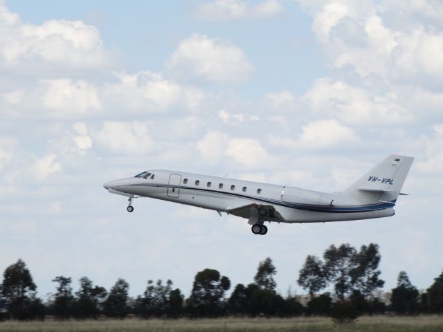 Piper Cherokee Arrow (VH-VPL) - Not a Piper Arrow Citation 