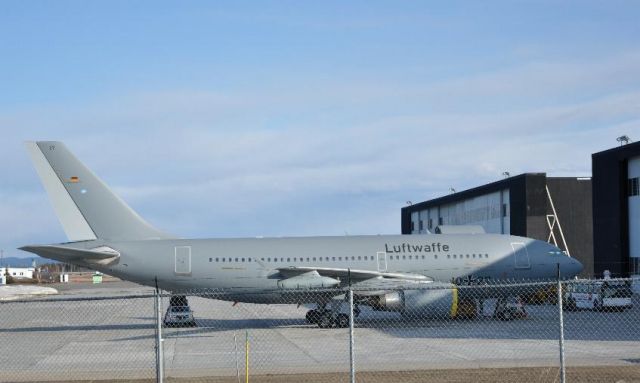 Airbus A310 (N1027) - Offloading at Hangar 8 CYYR