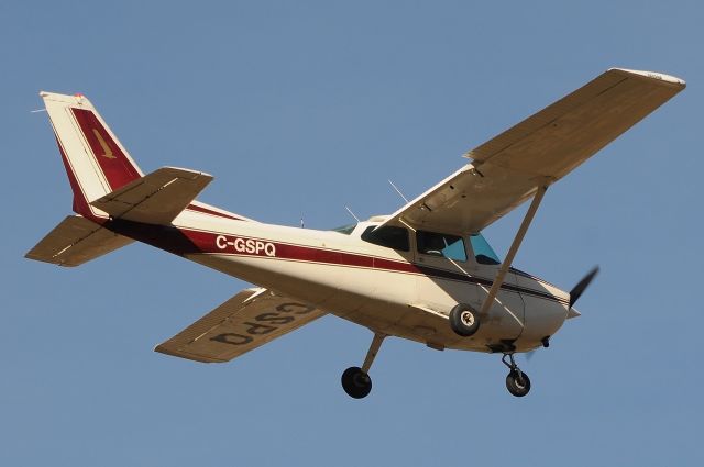 Cessna Skyhawk (C-GSPQ)