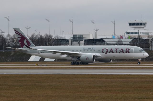 Airbus A350-900 (A7-ALG)