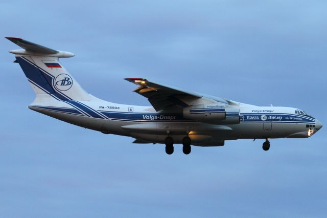 Ilyushin Il-76 (RA-76503)