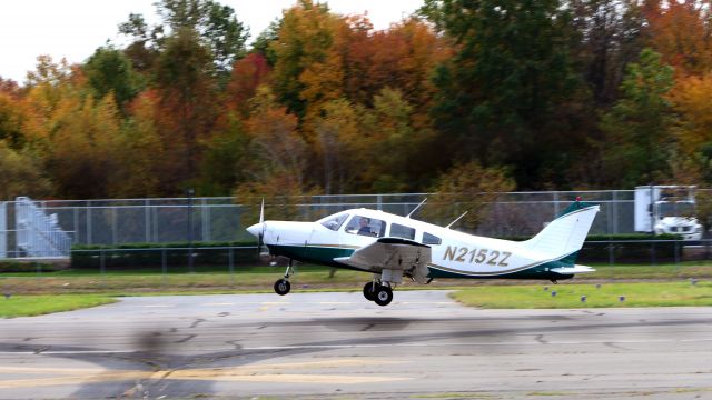 Piper Cherokee (N2152Z)