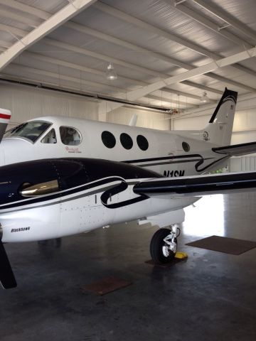 Beechcraft King Air 90 (N1SM) - Beechcraft Kingair C90B  (N1SM)