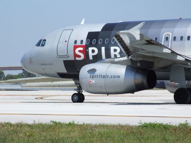 Airbus A319 (N526NK)