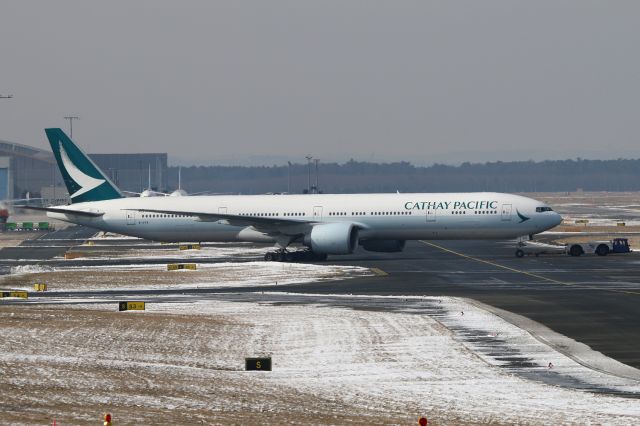 BOEING 777-300ER (B-KPX)