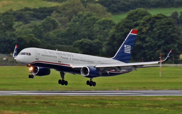 — — - us airways 757-200 about to land at shannon 7/7/14