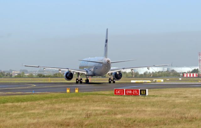 Airbus A321 (OH-LZF)