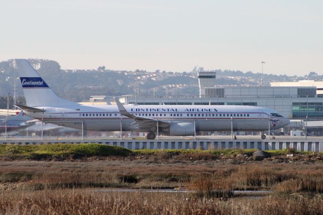 Boeing 737-900 (N75436)