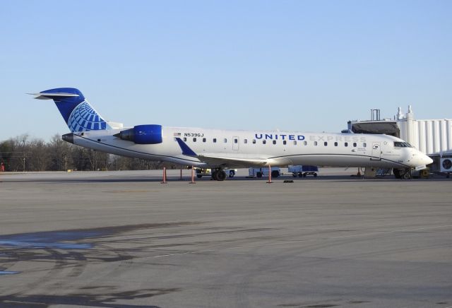 Canadair Regional Jet CRJ-700 (N539GJ)