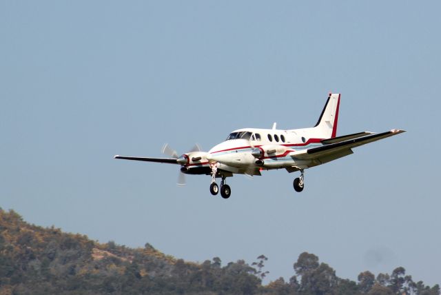 Beechcraft King Air 90 (F-GNMA)