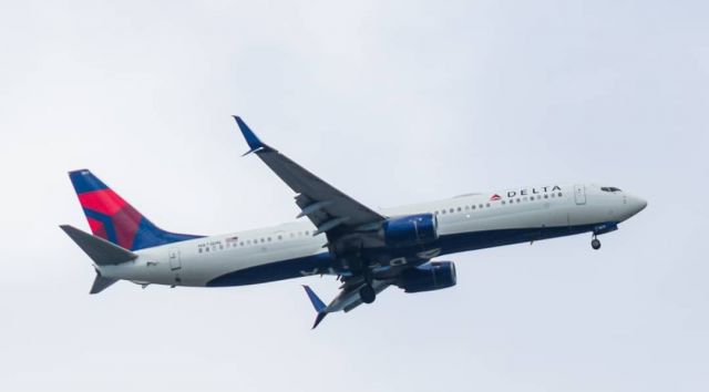 Boeing 737-900 (N873DN)