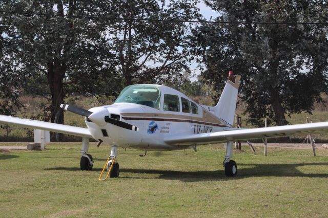 Beechcraft Sundowner (LV-IKX)