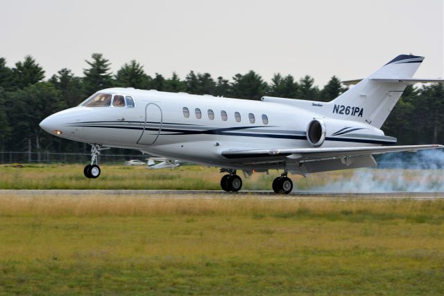 Hawker 1000 (N261PA)