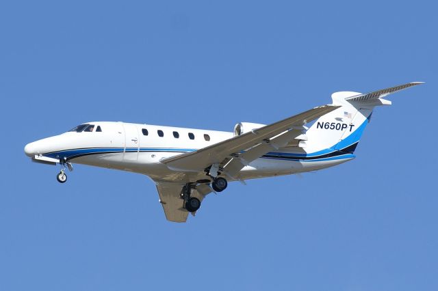 Cessna Citation III (N650PT) - 22 approach