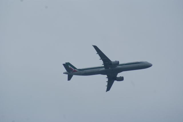 Airbus A321 (I-BIXK)