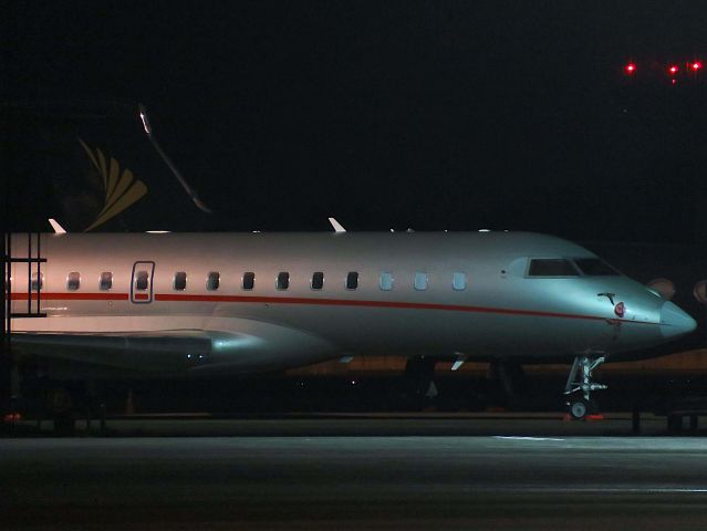 Bombardier Global Express (9H-VJK) - I took this picture on Oct 15, 2018.