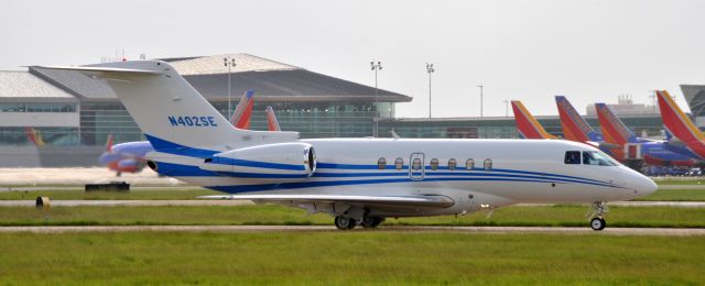 Hawker Beechcraft 4000 (N402SE)