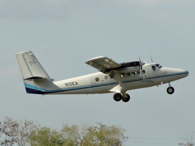 De Havilland Canada Twin Otter (N10EA) - Skydive Chicago!