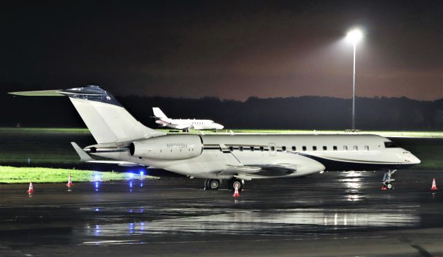 Bombardier Global Express (N9099H) - n9099h global 6000 at shannon 26/8/20.