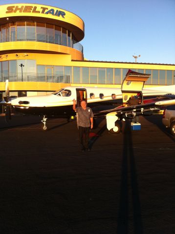Pilatus PC-12 (N164S)