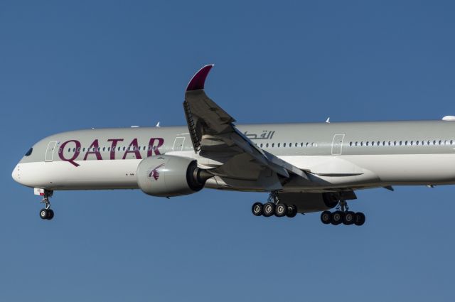 Airbus A350-1000 (A7-ANB) - Qatar A350-1000 arriving runway 28C at Chicago O'Hare 11/28/20