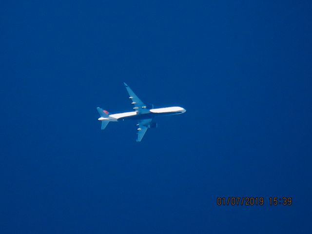 Boeing 757-200 (N624AG)