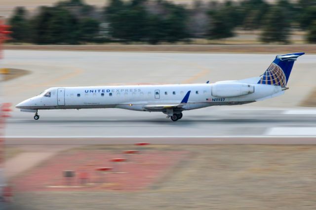 Embraer EMB-145XR (N11127)