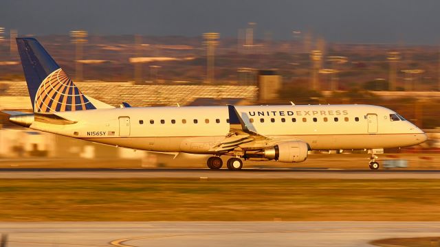 Embraer 175 (N156SY) - 13R departure.
