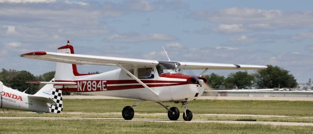 Cessna Commuter (N7894E) - On flightline