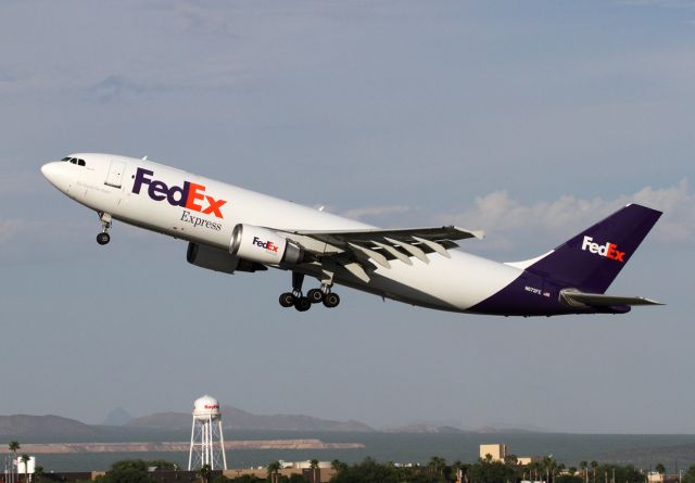 N672FE —