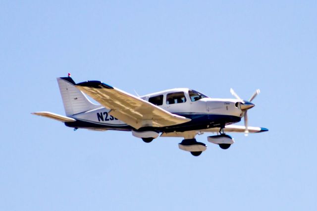 Piper Dakota / Pathfinder (N236PM)