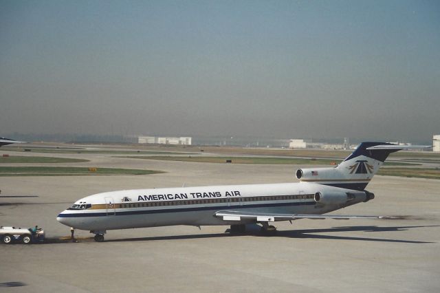 BOEING 727-200 (N772AT)