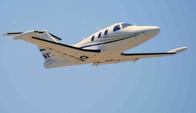 Eclipse 500 (N500FB)