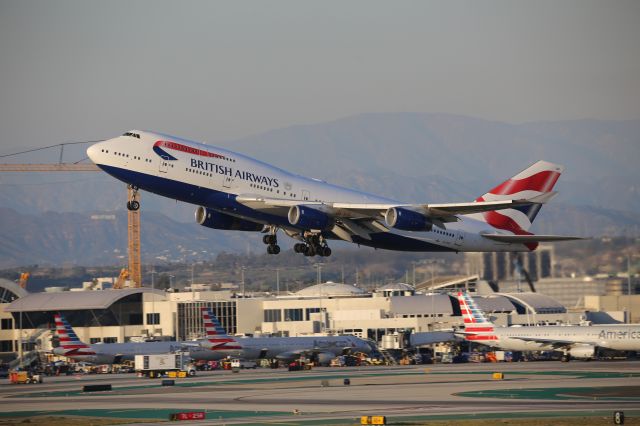 Boeing 747-400 (G-CIVX)