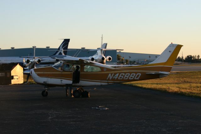 Cessna Centurion (N4688Q)