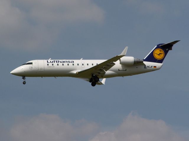 Airbus A320 (D-ACJF)
