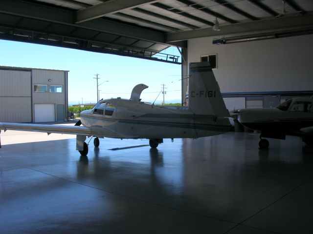 Mooney M-20 (C-FIGI)